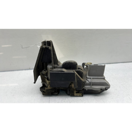 Serrure avant droit PEUGEOT 307