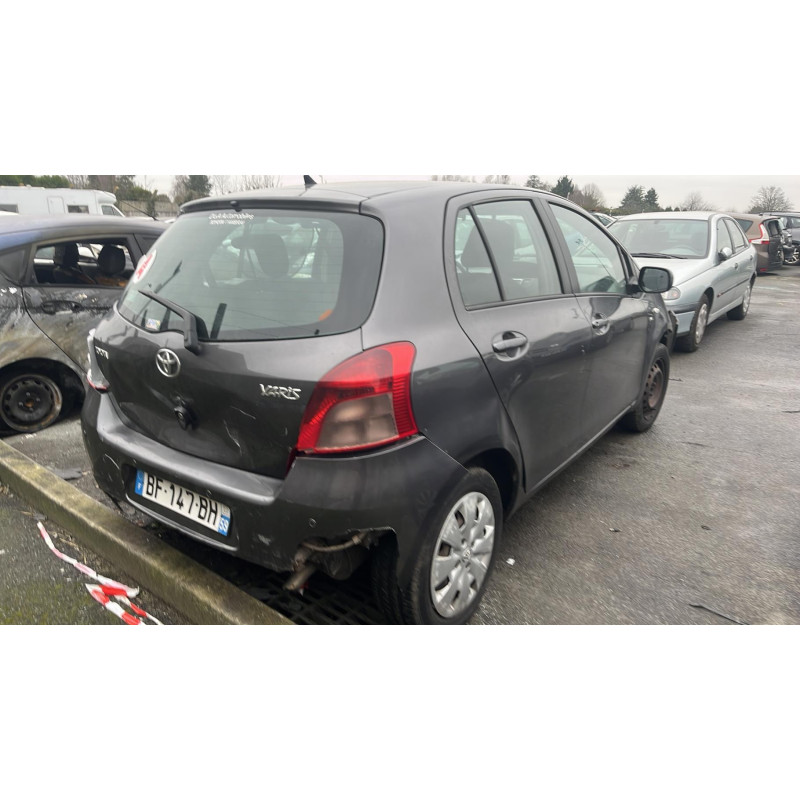 Bloc ABS (freins anti-blocage) TOYOTA YARIS 2 Photo n°6