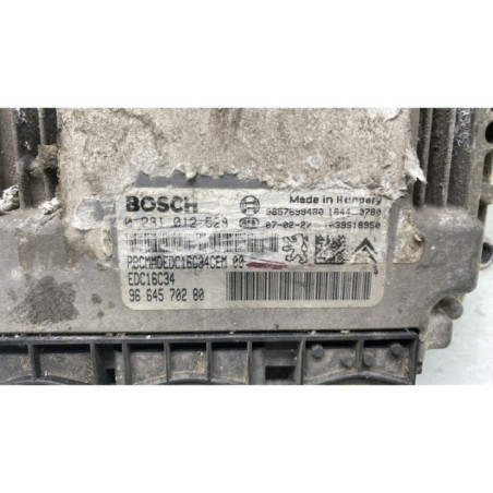 Calculateur moteur PEUGEOT 206
