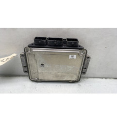 Calculateur moteur PEUGEOT 206