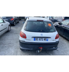 Calculateur moteur PEUGEOT 206