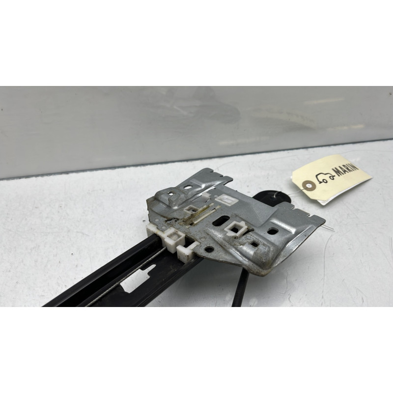 Leve vitre electrique arriere droit SEAT LEON 2 Photo n°8