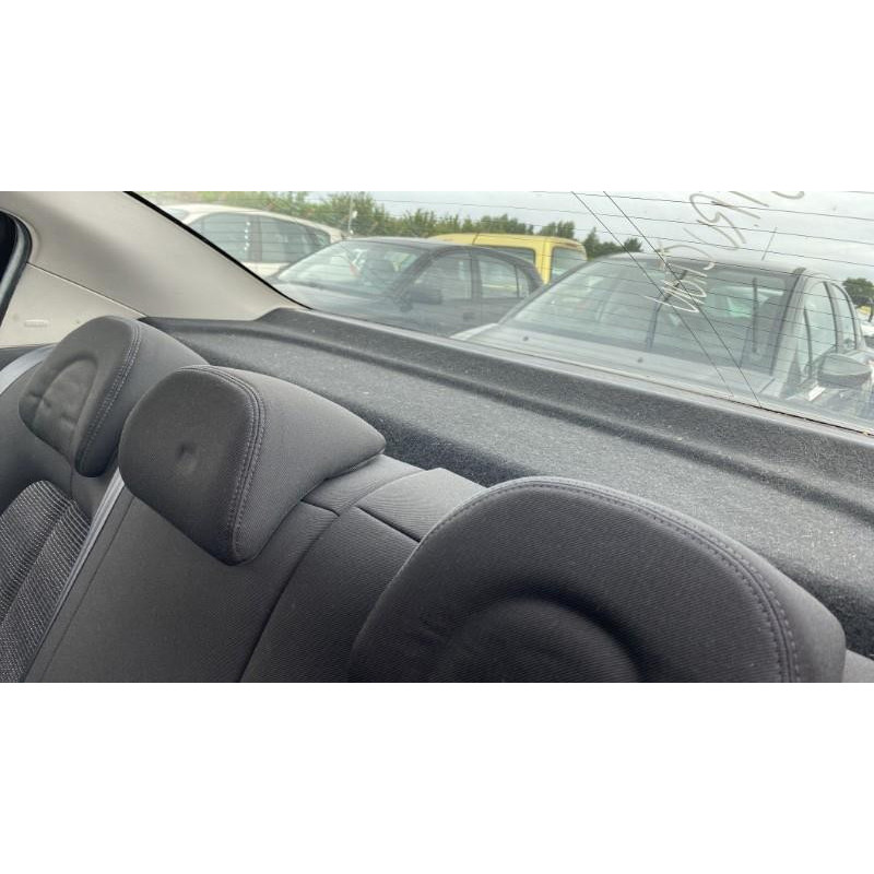 Vitre arriere droit PEUGEOT 407 Photo n°13