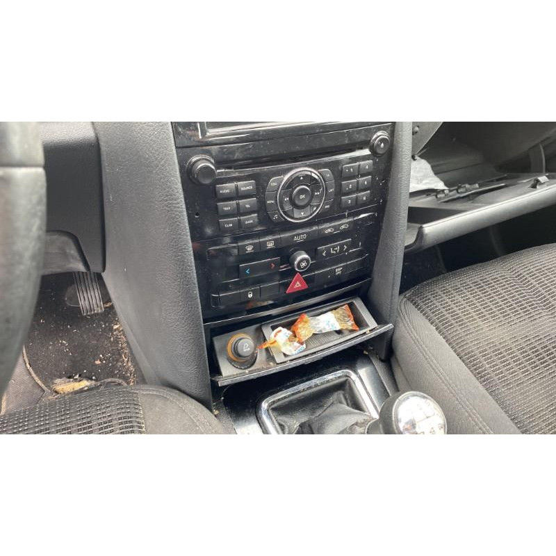 Interrupteur de leve vitre arriere droit PEUGEOT 407 Photo n°16
