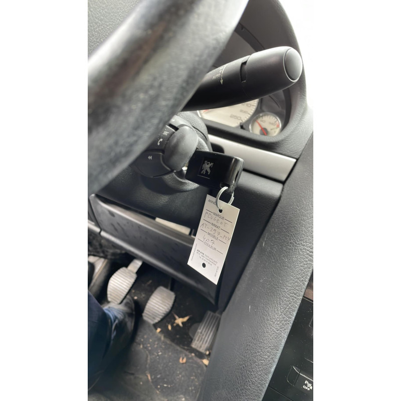 Vitre arriere droit PEUGEOT 407 Photo n°7