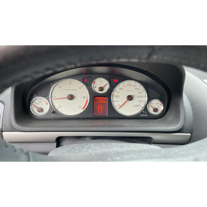 Vitre arriere droit PEUGEOT 407 Photo n°13