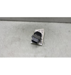 Interrupteur de leve vitre avant droit RENAULT CLIO 3