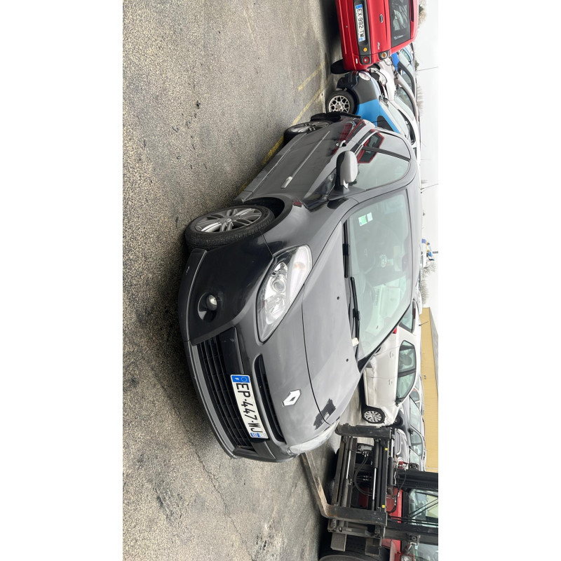 Boitier UCH RENAULT CLIO 3 Photo n°12