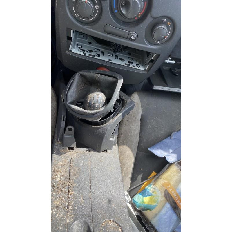 Boitier UCH RENAULT CLIO 3 Photo n°9