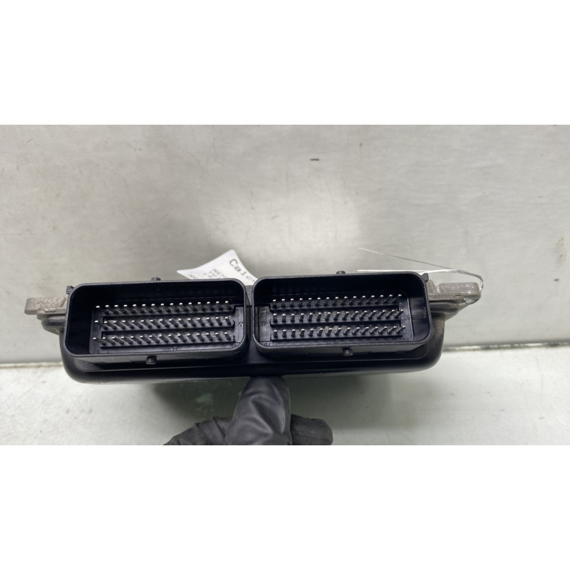 Calculateur moteur RENAULT TWINGO 1 Photo n°2