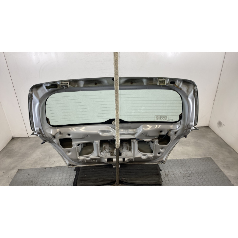Malle/Hayon arriere SUZUKI SWIFT 3 Photo n°13