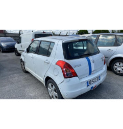 Leve vitre electrique avant gauche SUZUKI SWIFT 3