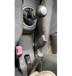 Leve vitre electrique avant gauche SUZUKI SWIFT 3