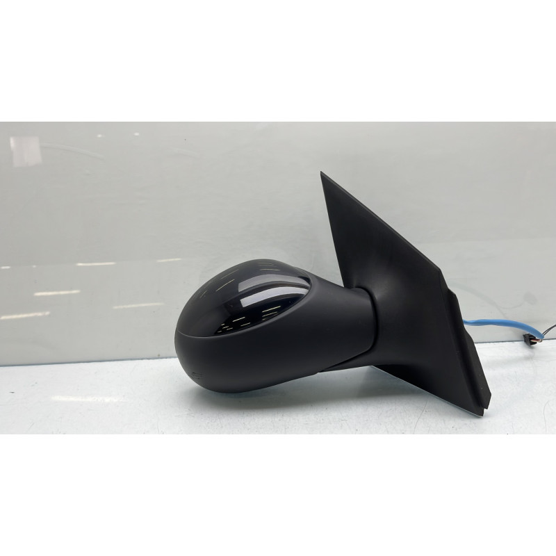 Retroviseur droit CITROEN C2 Photo n°4