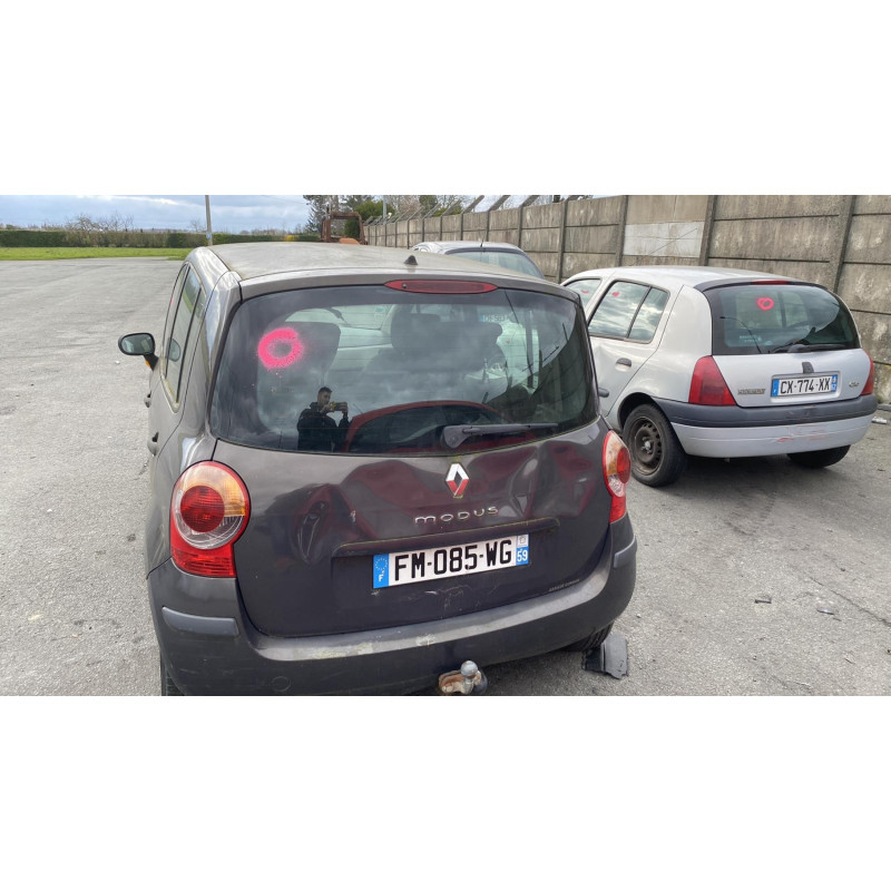 Moteur essuie glace arriere RENAULT MODUS Photo n°6