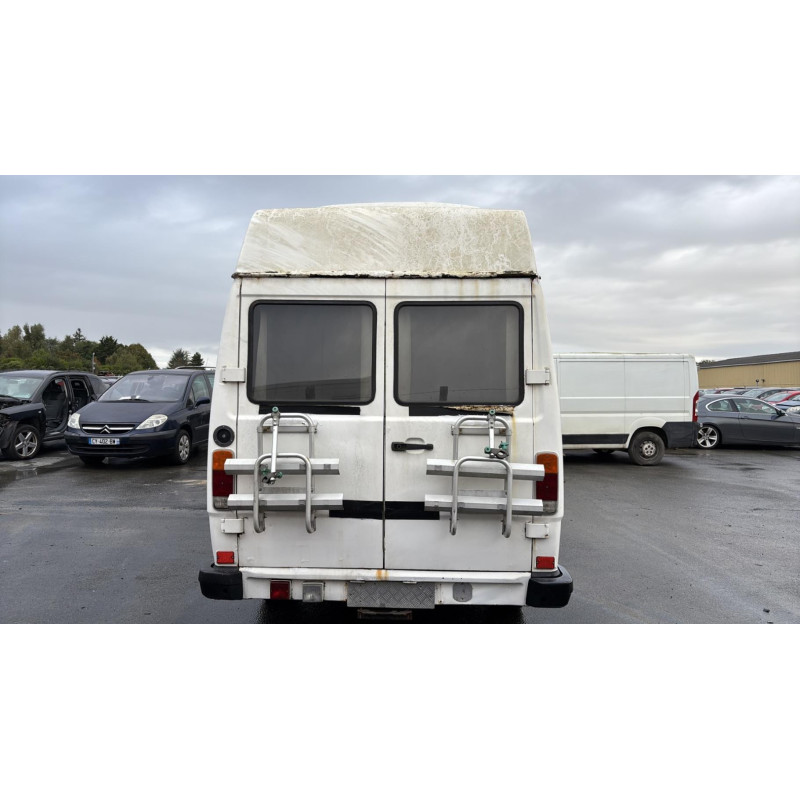 Calandre MERCEDES SERIE L 601 Photo n°9