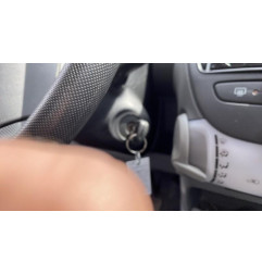 Serrure avant droit PEUGEOT 107
