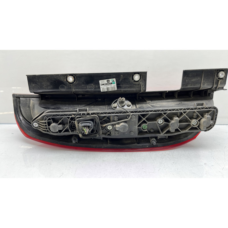 Feu arriere principal droit (feux) FIAT DOBLO 2 Photo n°7
