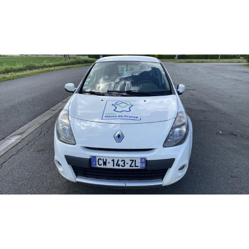 Boitier UCH RENAULT CLIO 3 Photo n°15