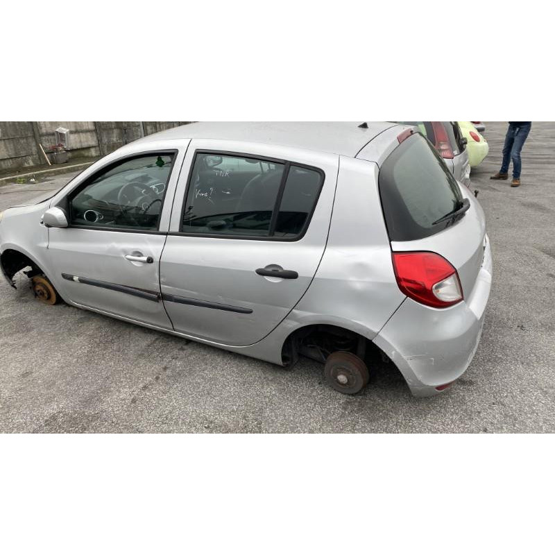 Boitier UCH RENAULT CLIO 3 Photo n°9