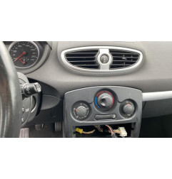 Boitier UCH RENAULT CLIO 3