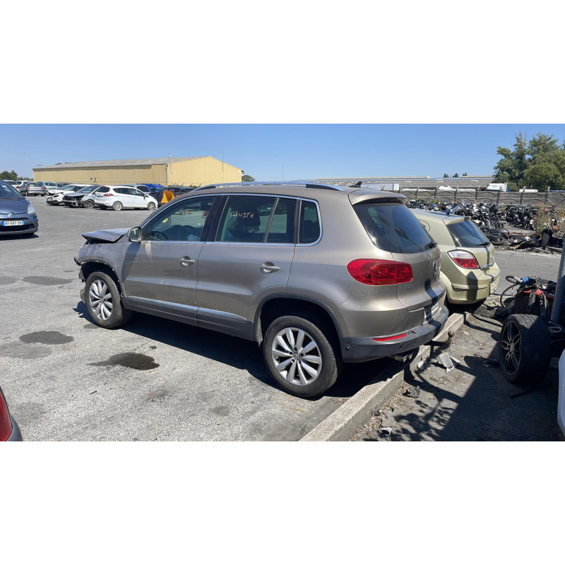 Feu arriere secondaire gauche (feux) VOLKSWAGEN TIGUAN 1 Photo n°7