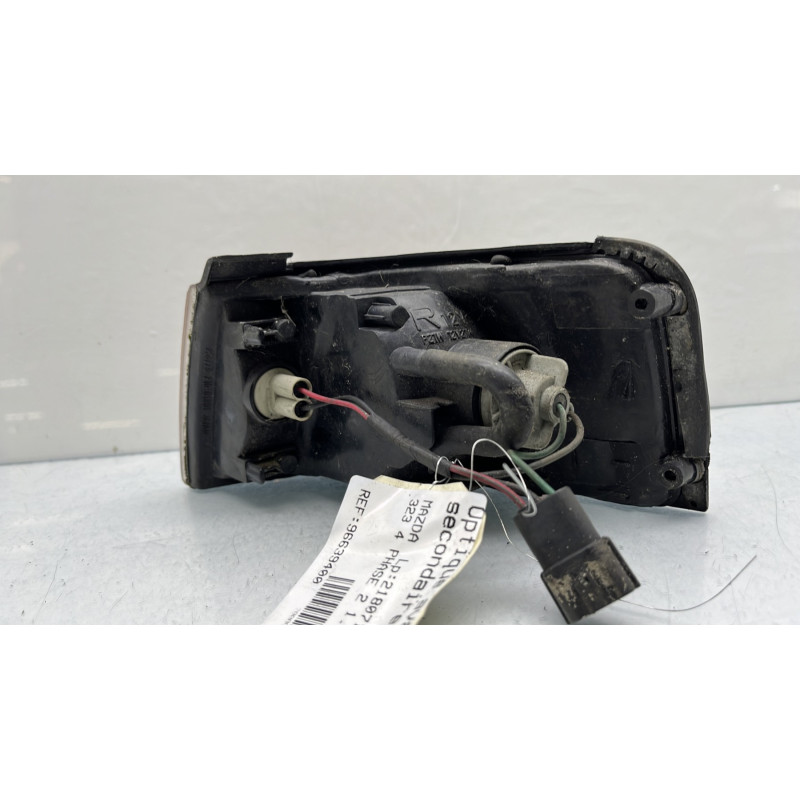 Optique avant secondaire droit (feux)(clignotant) MAZDA 323 4 Photo n°3