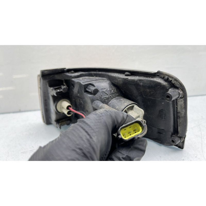Optique avant secondaire droit (feux)(clignotant) MAZDA 323 4 Photo n°4