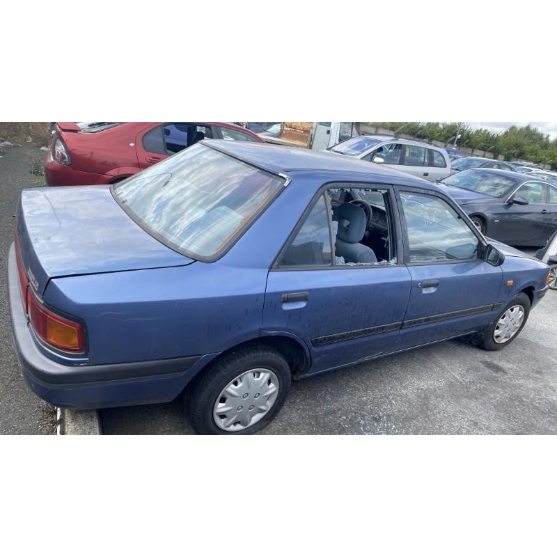 Optique avant secondaire droit (feux)(clignotant) MAZDA 323 4 Photo n°7