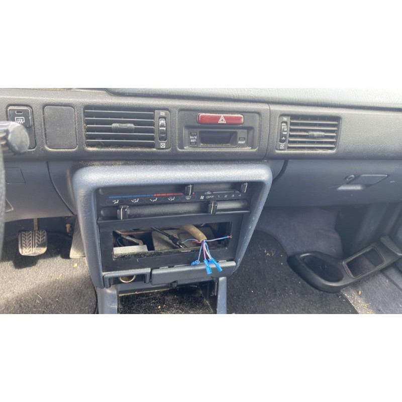 Optique avant secondaire droit (feux)(clignotant) MAZDA 323 4 Photo n°9