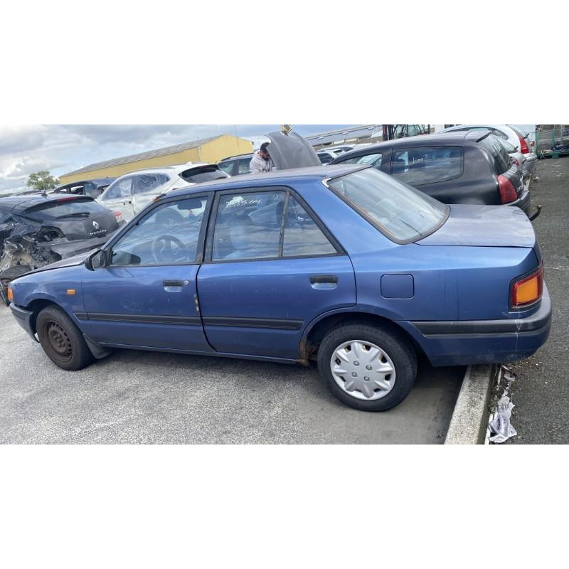 Optique avant secondaire droit (feux)(clignotant) MAZDA 323 4 Photo n°10