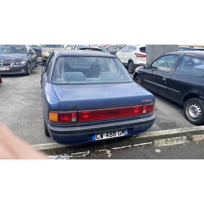 Optique avant secondaire droit (feux)(clignotant) MAZDA 323 4 Photo n°12