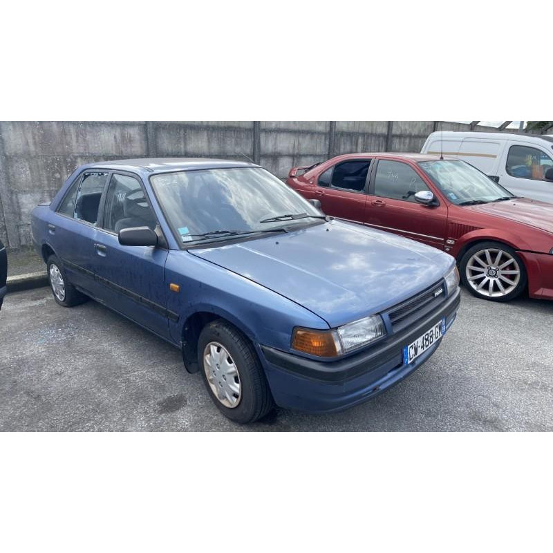 Optique avant secondaire droit (feux)(clignotant) MAZDA 323 4 Photo n°13