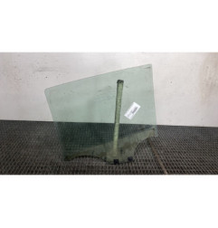 Vitre arriere droit DACIA SANDERO 2