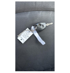 Serrure avant gauche DACIA SANDERO 2
