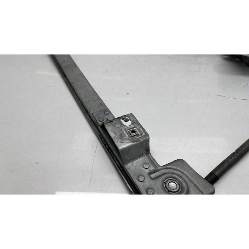 Leve vitre electrique avant gauche RENAULT KANGOO 2 Photo n°2