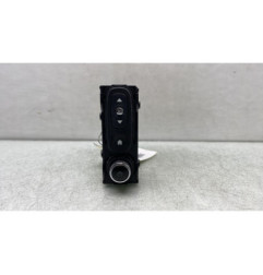 Commande autoradio RENAULT CLIO 4 Photo n°1