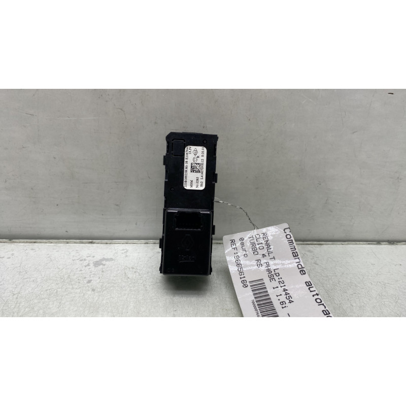 Commande autoradio RENAULT CLIO 4 Photo n°2