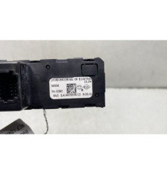 Commande autoradio RENAULT CLIO 4