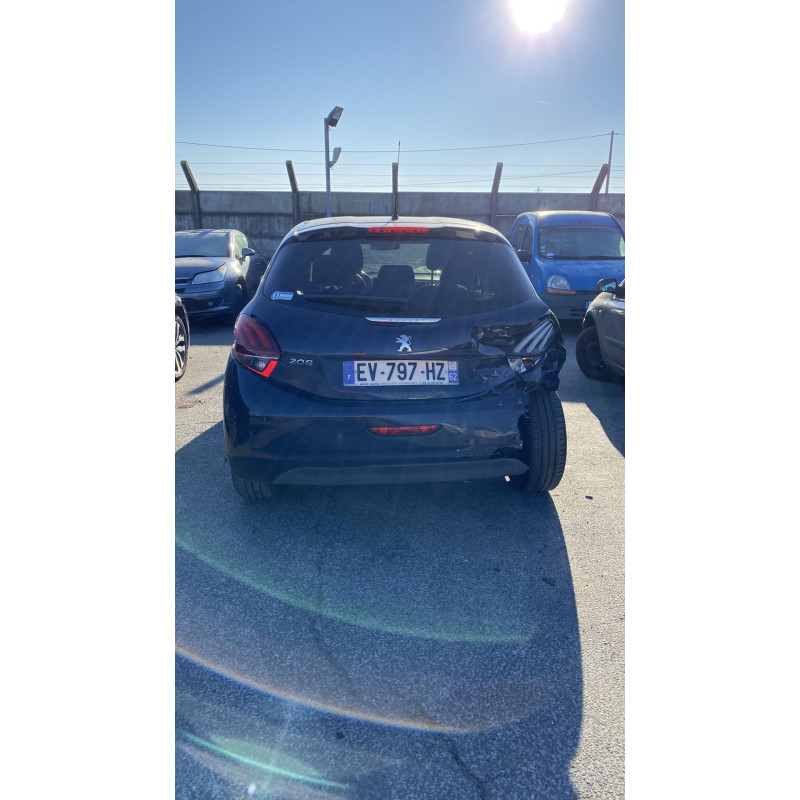Boitier BSI PEUGEOT 208 1 Photo n°10