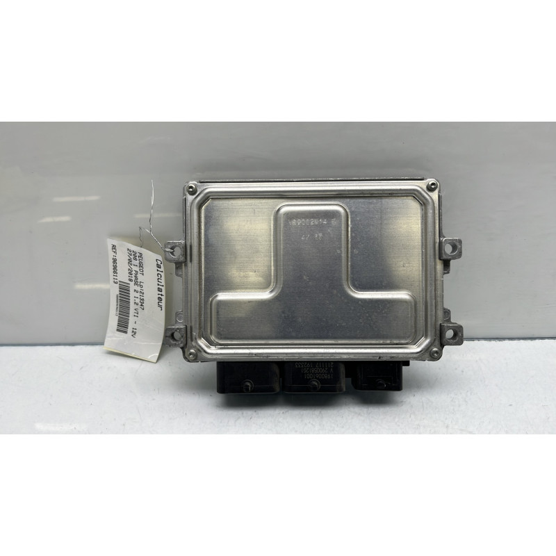 Calculateur moteur PEUGEOT 208 1 Photo n°4