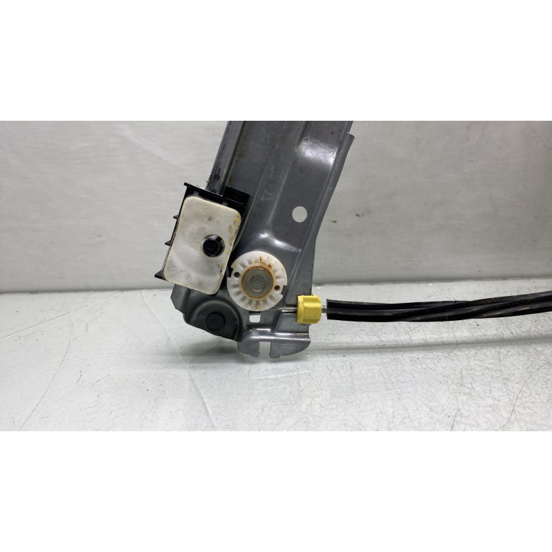 Leve vitre electrique avant gauche RENAULT SCENIC 4 Photo n°3