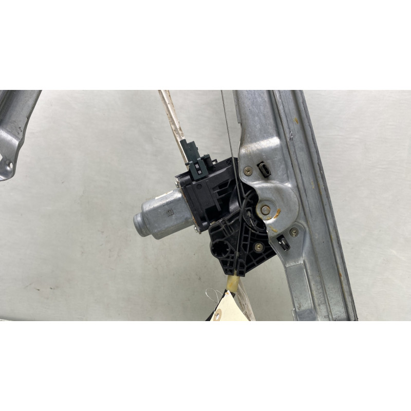 Leve vitre electrique avant gauche RENAULT SCENIC 4 Photo n°5