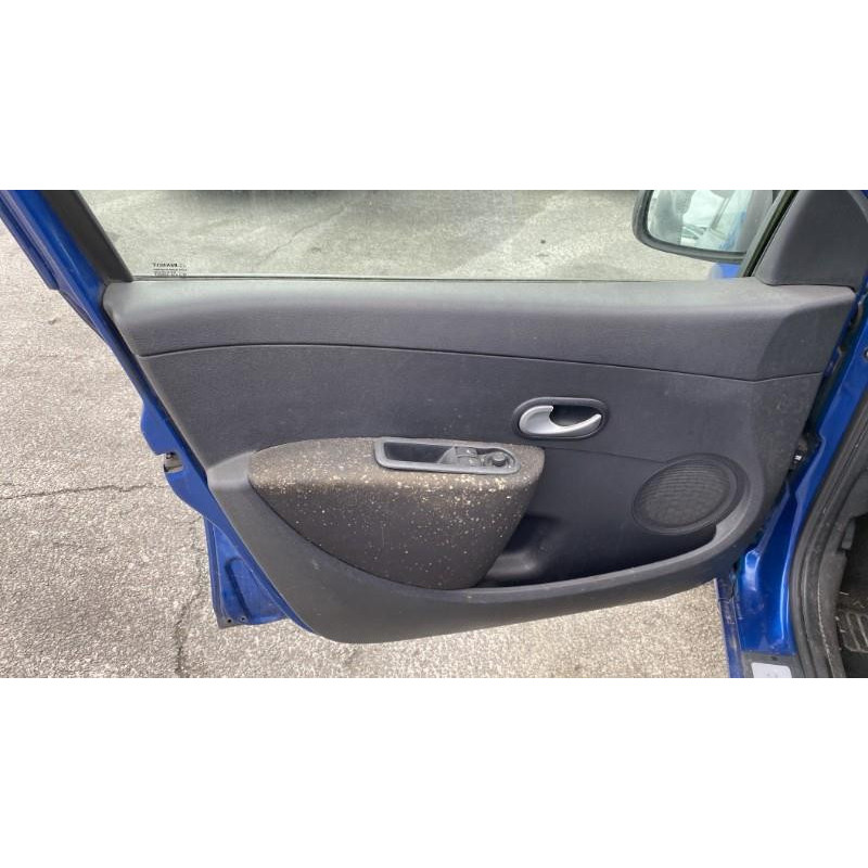 Boitier UCH RENAULT CLIO 3 Photo n°14