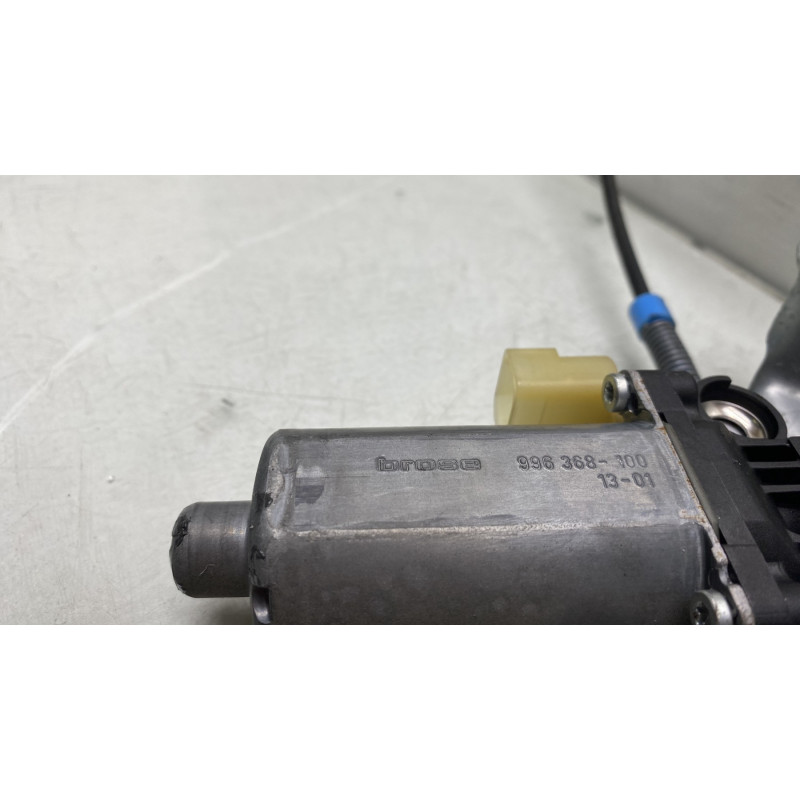 Leve vitre electrique avant gauche FORD TRANSIT CONNECT 1 Photo n°6