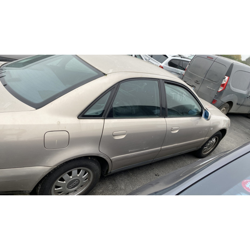 Feu arriere principal droit (feux) AUDI A4 1 Photo n°9