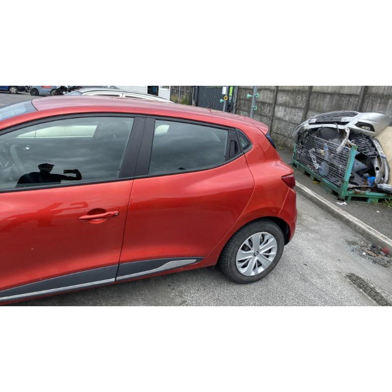 Compresseur clim RENAULT CLIO 4 Photo n°11