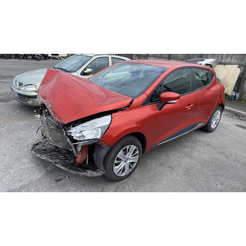 Compresseur clim RENAULT CLIO 4 Photo n°16