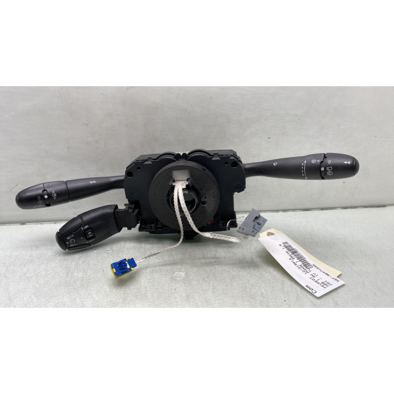 Com (Bloc Contacteur Tournant+Commodo Essuie Glace+Commodo Phare) PEUGEOT 308 1 SW Photo n°1