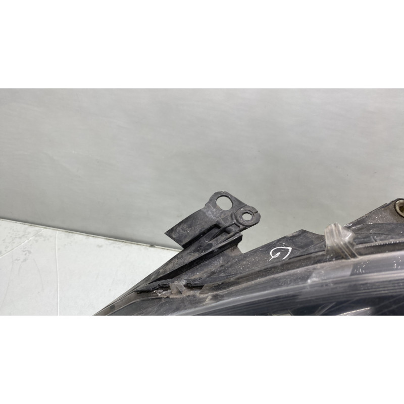 Optique avant principal gauche (feux)(phare) OPEL ZAFIRA B Photo n°4
